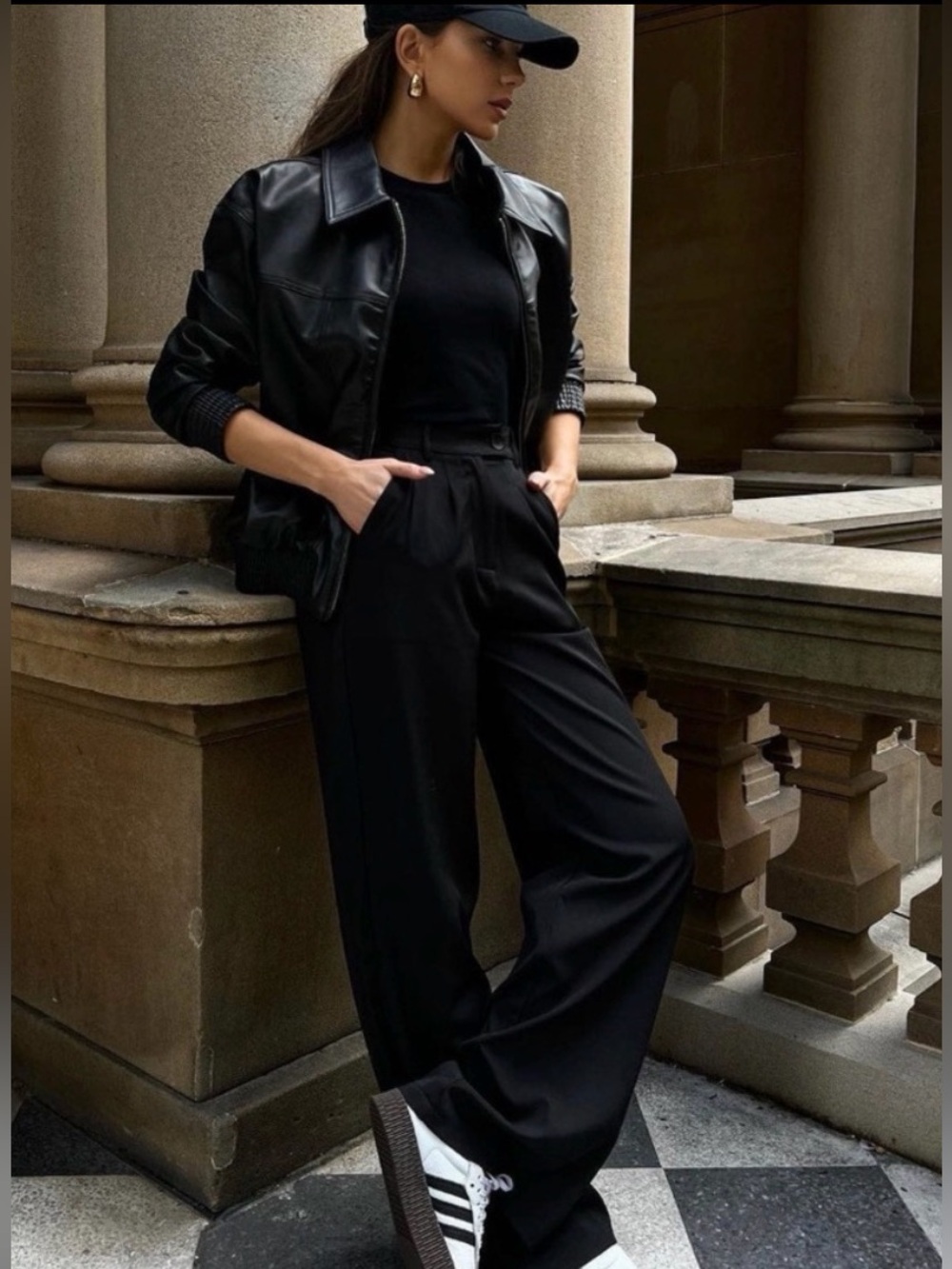 WHITE FOX Press Pause Black Wide Leg Split Hem Pants Size Medium NWT - Picture 5 of 12